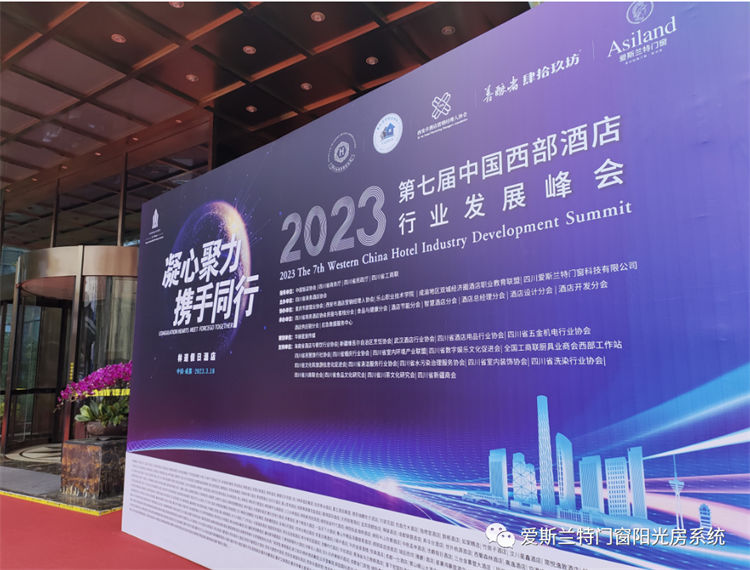 �����ľ�����Я��ͬ�С�����˹�����Ŵ������ڴ���Ƶ���ҵ�Ŵ���һƷ��